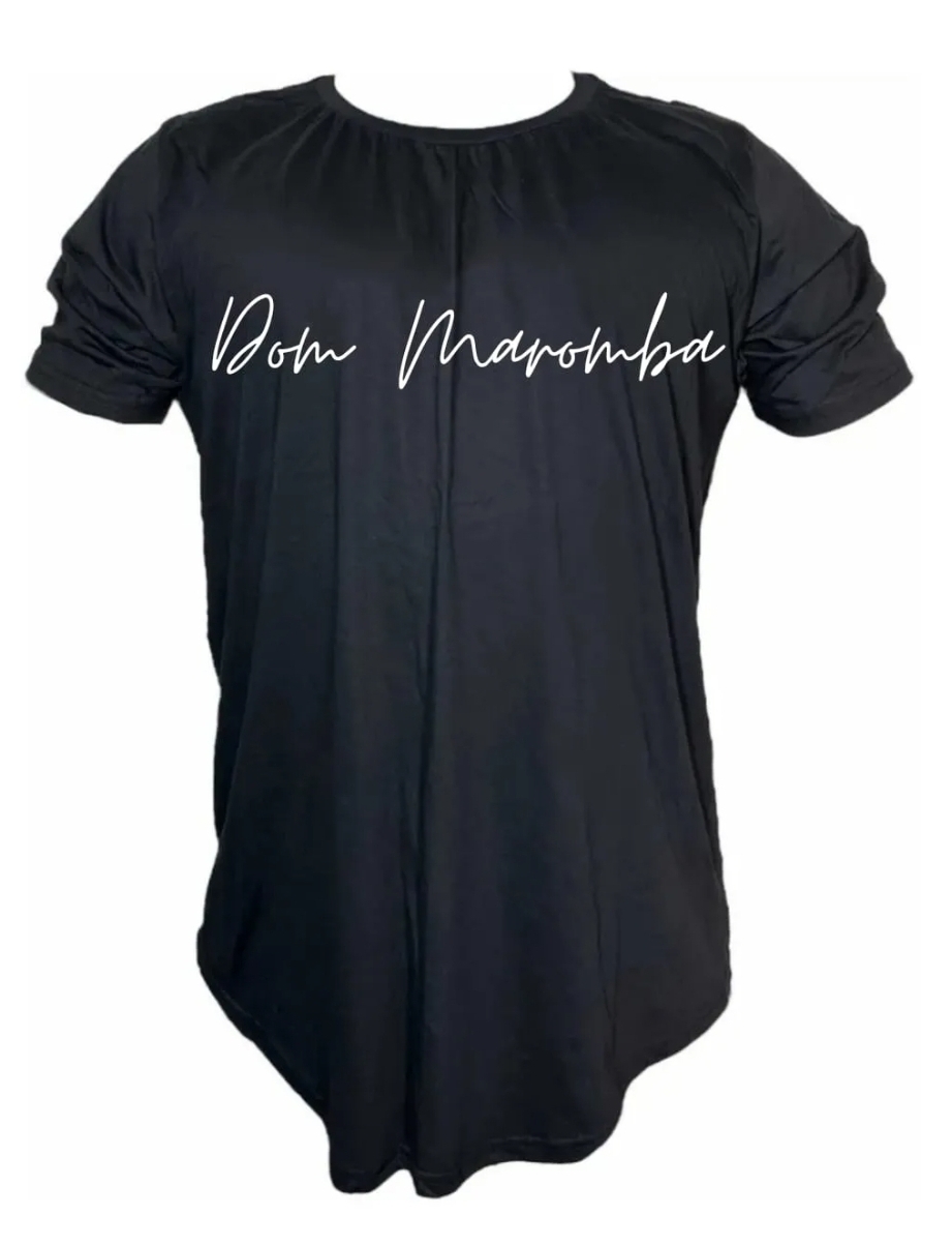 Camiseta Long Line Preta Dom Maromba Estilo Cursivo - Frente